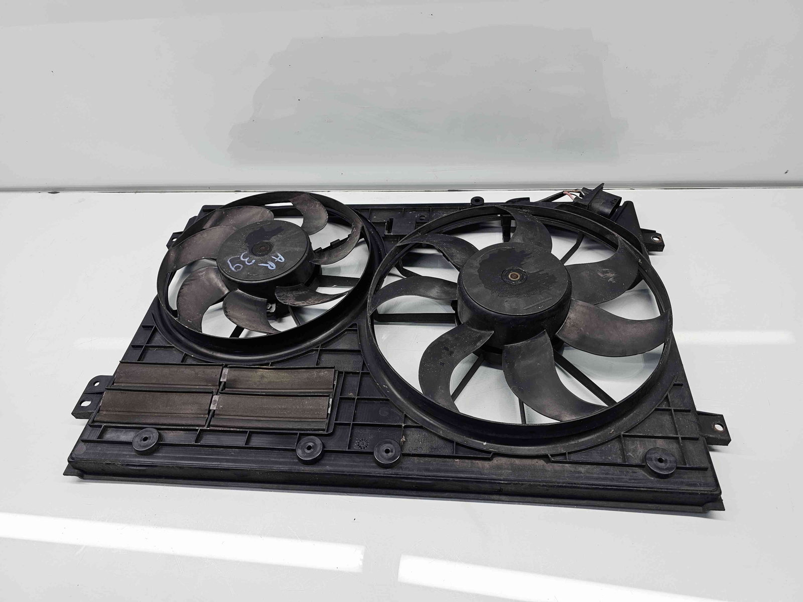 Electroventilator Skoda Yeti (5L) [Fabr 2009-2020] 1K0121207BC 2.0 TDI CFHA 81KW / 110CP - imagine 5