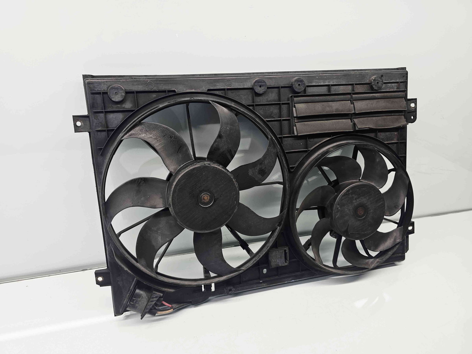 Electroventilator Audi A3 Sportback (8PA) [Fabr 2004-2013] Facelift 1K0121207BC 2.0 TDI CFFB 103KW / 140CP - imagine 3