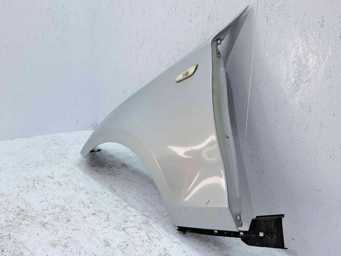 Aripa stanga fata Bmw 1 (E81, E87) [Fabr 2004-2010] 354 Titansilber Metl