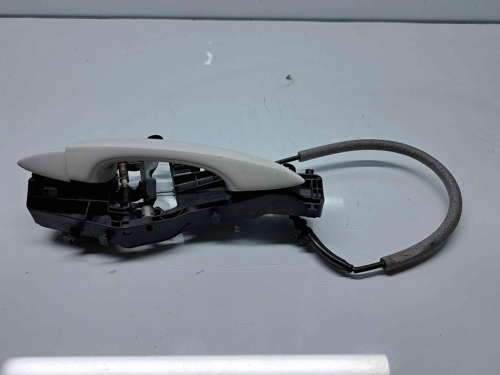 Maner usa stanga spate Volkswagen Passat B8 Variant (3G5) [Fabr 2015-prezent] LC9A - imagine 1