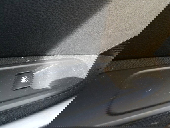 Buton geam electric Peugeot 308 1.6HDI OEM 2007-2013