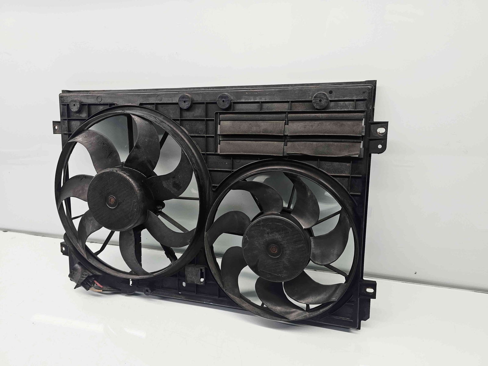Electroventilator Volkswagen Passat B6 (3C2) [Fabr 2005-2010] 1K0121207BC 2.0 TDI CFFB 103KW / 140CP - imagine 4