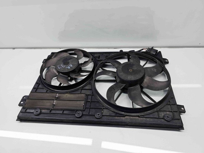 Electroventilator  Volkswagen Golf 6 (5K1) [Fabr 2009-2013] 1K0121207BC 2.0 TDI CFHA 81KW / 110CP