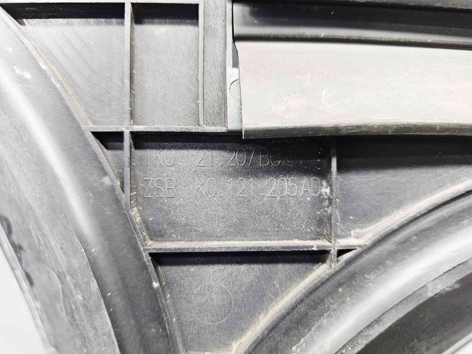 Electroventilator Volkswagen Golf 6 (5K1) [Fabr 2009-2013] 1K0121207BC 2.0 TDI CFHA 81KW / 110CP - imagine 5