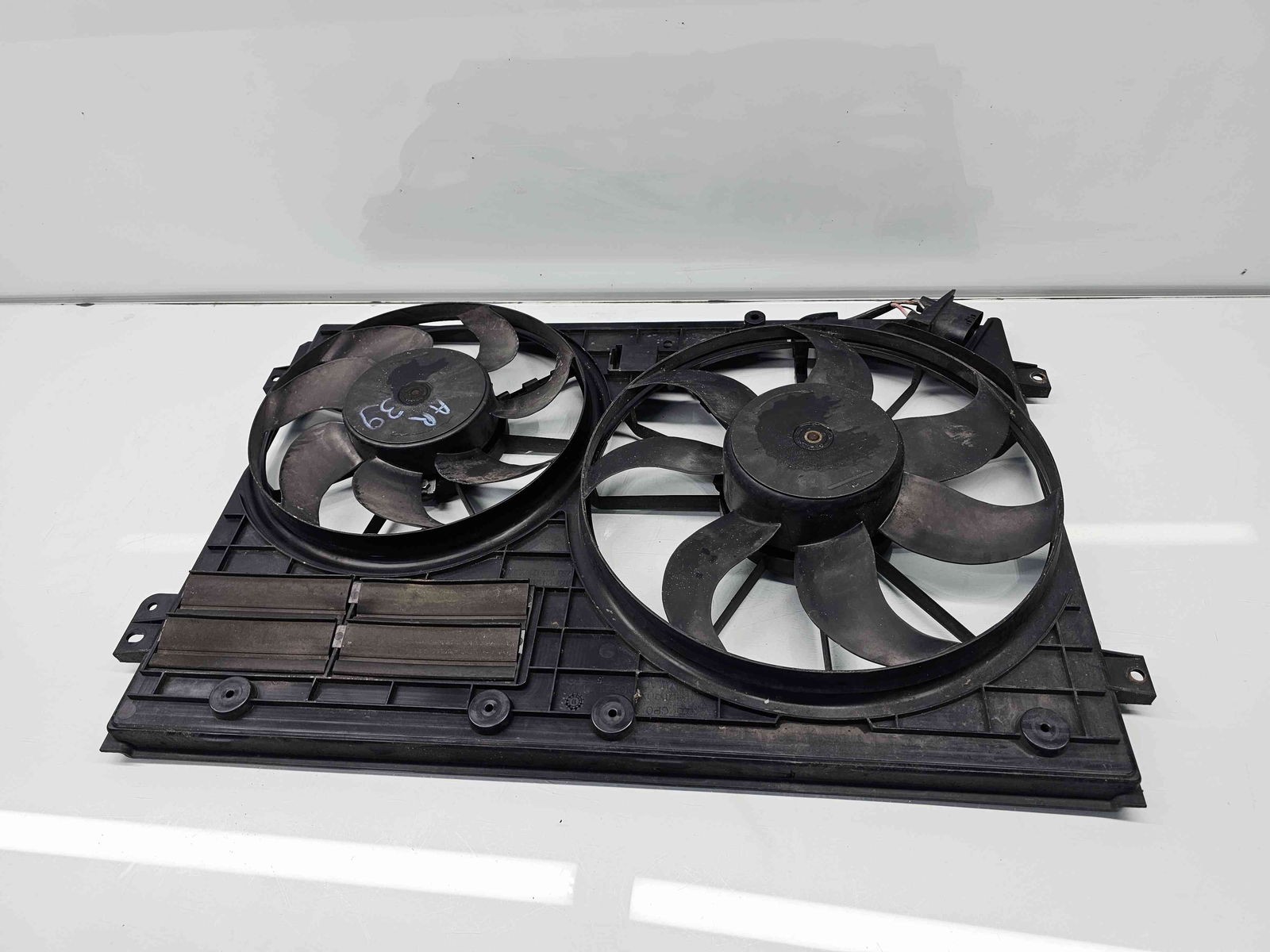 Electroventilator Volkswagen Tiguan (5N) [Fabr 2007-2016] 1K0121207BC 2.0 TDI CFHA 81KW / 110CP - imagine 2