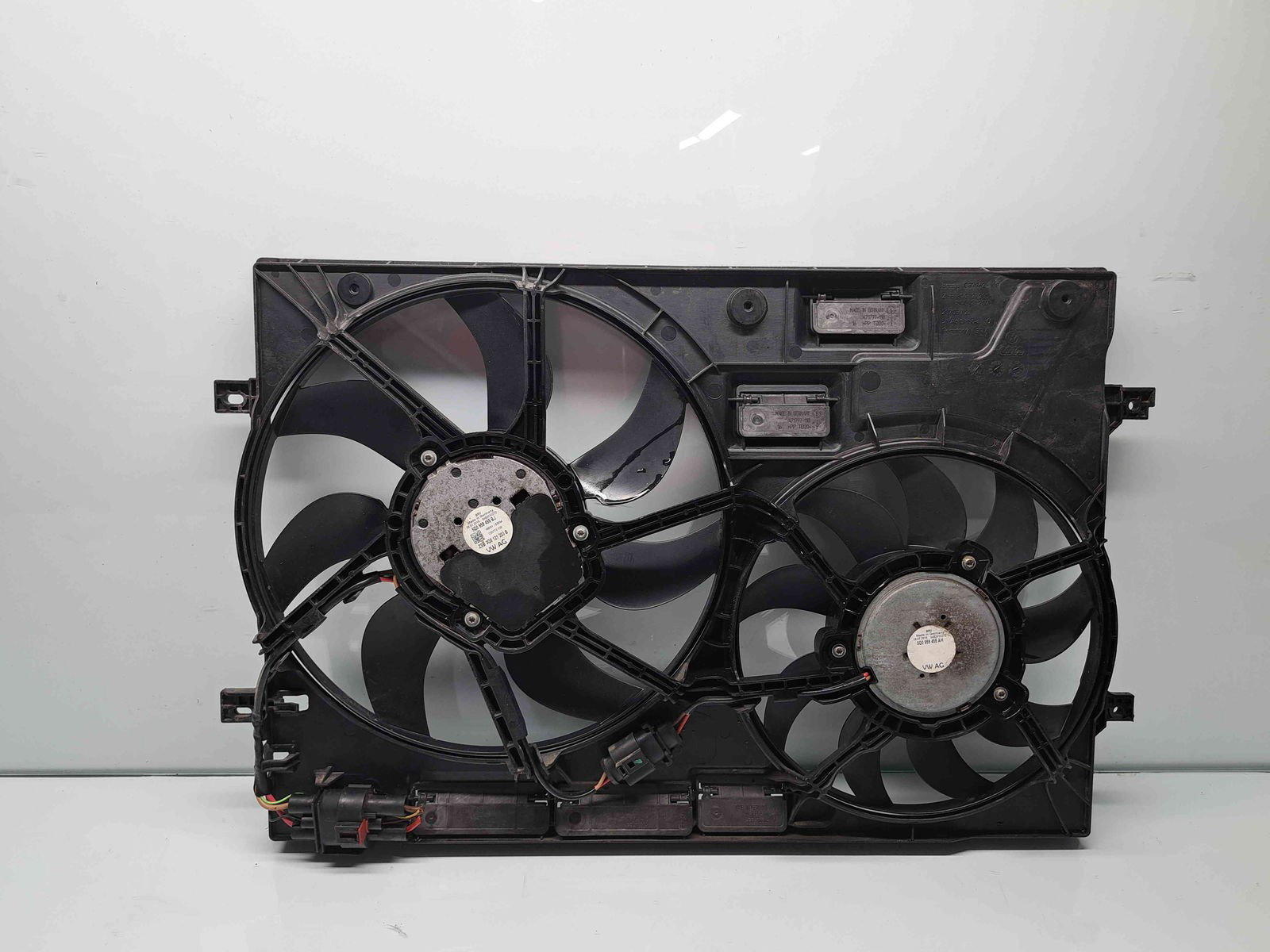 Electroventilator Volkswagen Golf 7 (5G) [Fabr 2014-prezent] 3Q0121205 2.0 TDI DFCA 140KW / 190CP - imagine 1