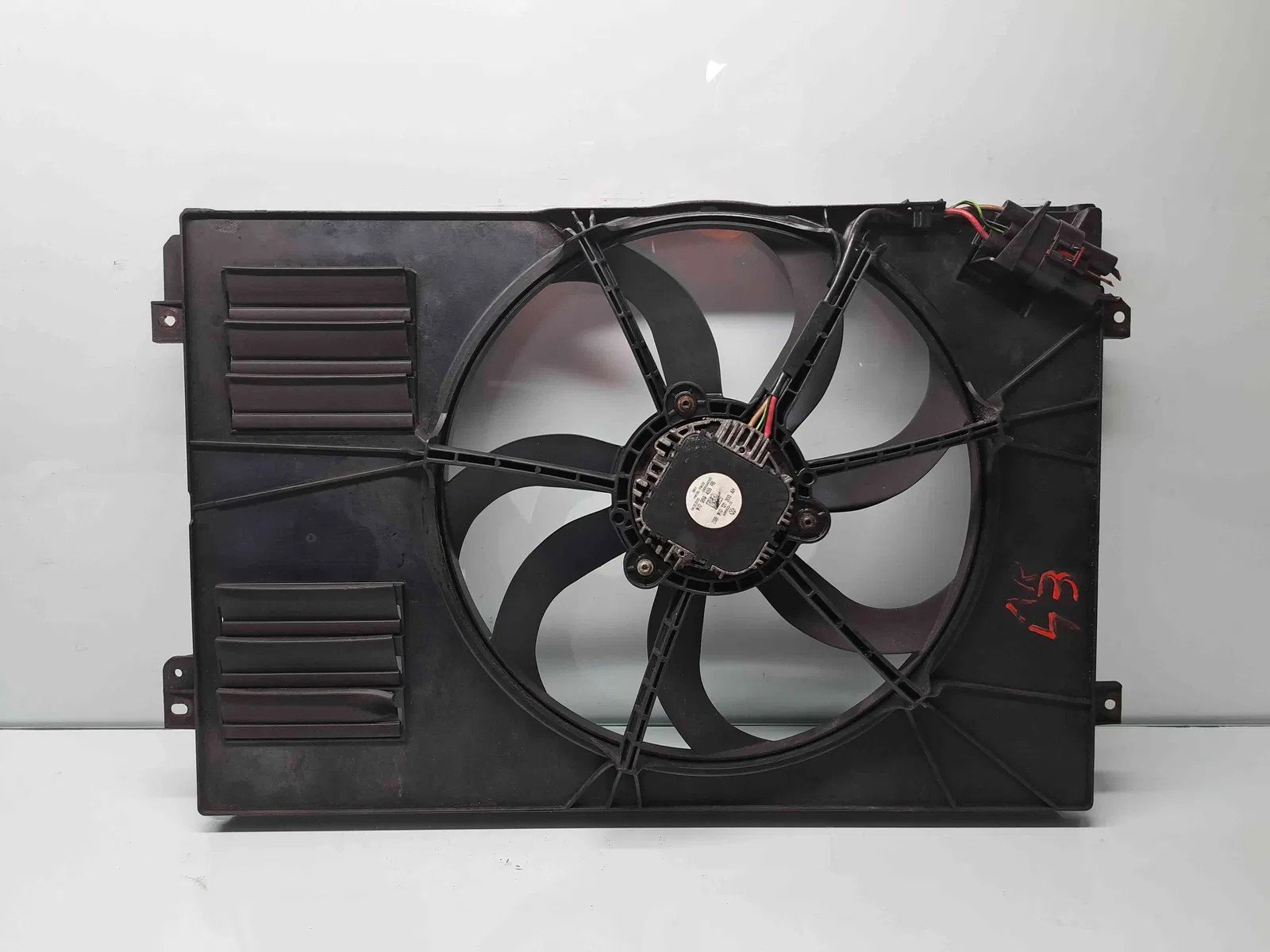 Electroventilator Volkswagen Golf 6 (5K1) [Fabr 2009-2013] 1K0121203AH 1.6 TDI CAYC 77KW / 105CP - imagine 1