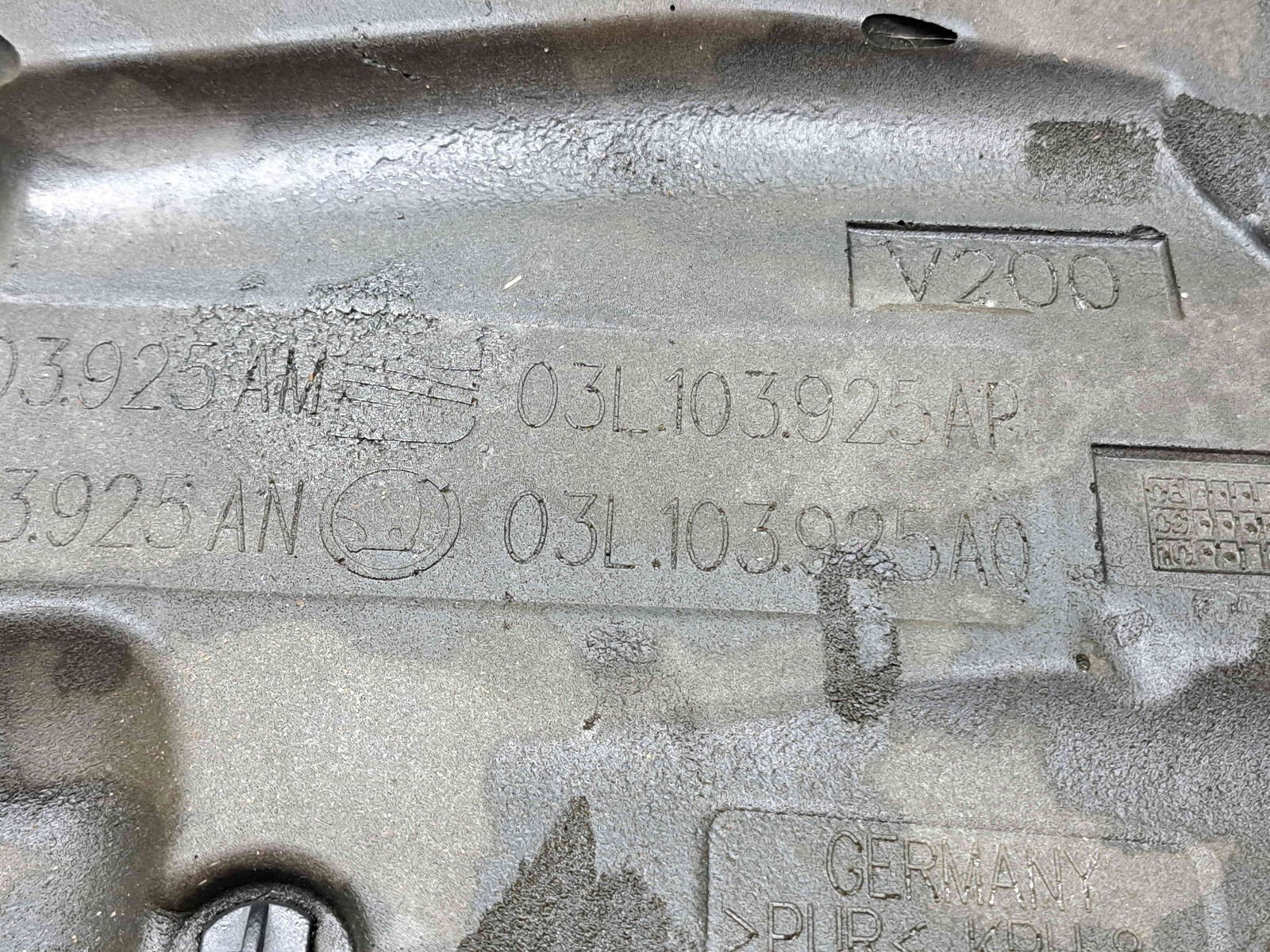 Capac motor Volkswagen Passat B7 (362) [Fabr 2010-2014] 03L103925AQ 2.0 TDI CEGA 125KW / 170CP - imagine 2