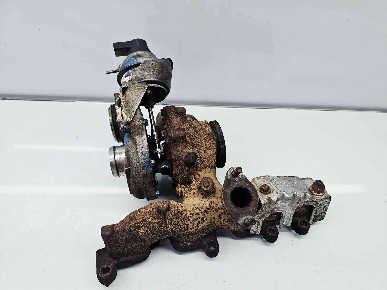 Turbina Volkswagen Passat B6 (3C2) [Fabr 2005-2010] 03L253016 2.0 TDI CAAA 62KW / 85CP - imagine 6