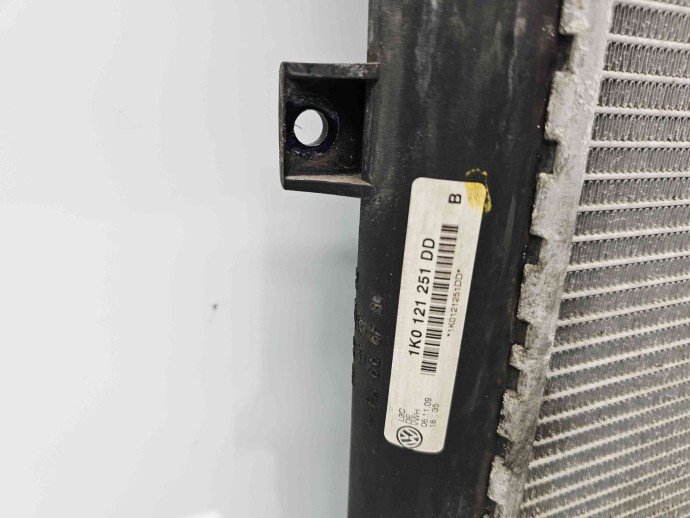 Radiator apa  Volkswagen Passat B6 (3C2) [Fabr 2005-2010] 1K0121251DD 1.6 TDI CAYB 66KW / 90CP