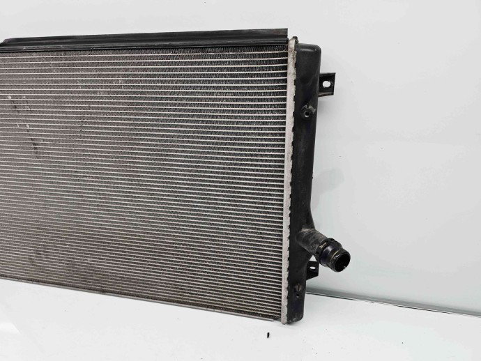 Radiator apa  Skoda Superb II (3T4) [Fabr 2008-2015] 1K0121251DD 1.6 TDI CAYB 66KW / 90CP