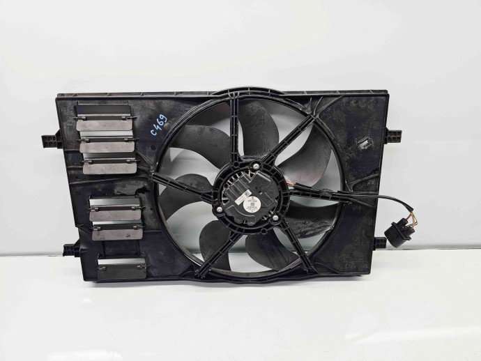 Electroventilator  Skoda Octavia 3 (5E3) [Fabr 2012-2020] 5Q0121205C 1.4 TSI CPTA 103KW / 140CP