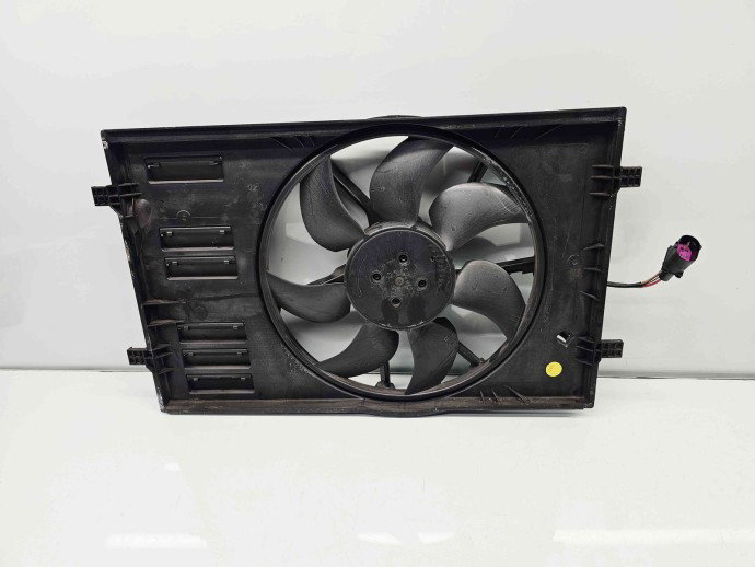 Electroventilator  Skoda Octavia 3 (5E3) [Fabr 2012-2020] 5Q0121205C 1.4 TSI CPTA 103KW / 140CP