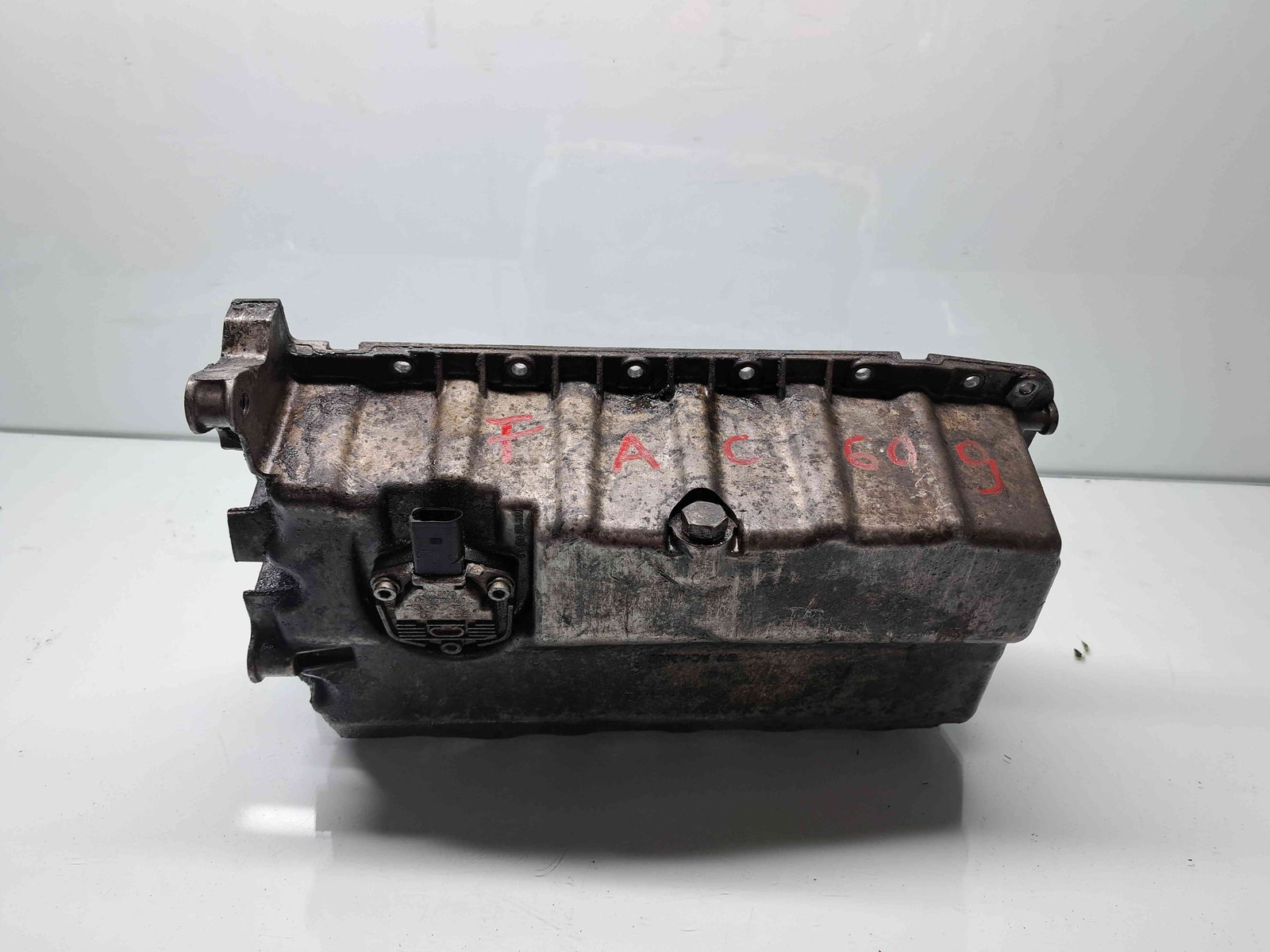 Baie ulei Volkswagen Caddy 3 (2KA, 2KH) [Fabr 2004-2009] 038103603AG 2.0 TDI BST 51KW / 70CP - imagine 4