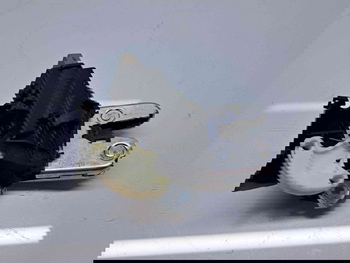 Broasca haion Volkswagen Passat B7 (362) [Fabr 2010-2014] 4F5827505D