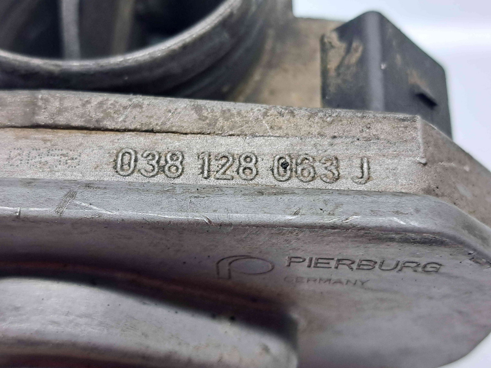 Clapeta acceleratie Volkswagen Caddy 3 (2KA, 2KH) [Fabr 2004-2009] 038128063J 2.0 TDI BST 51KW / 70CP - imagine 3