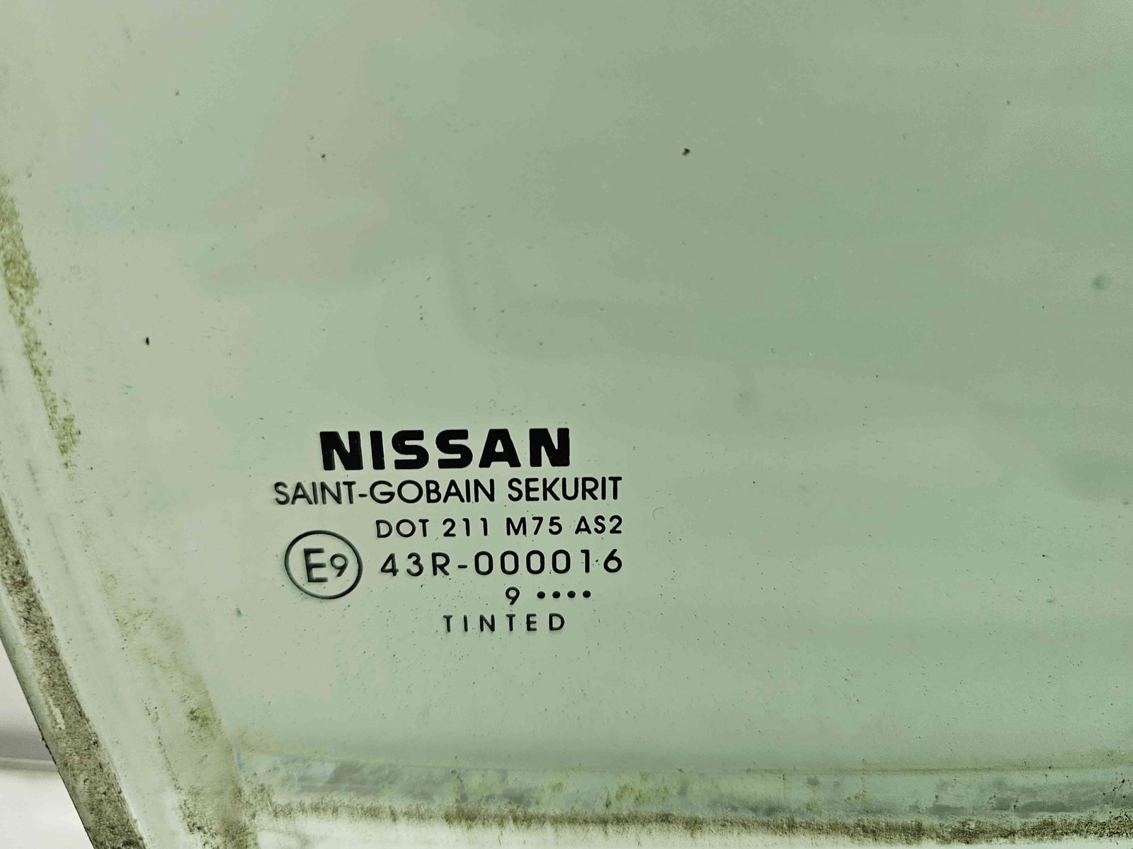 Geam usa dreapta fata Nissan Navara (D40) [Fabr 2005-2014] OEM - imagine 2