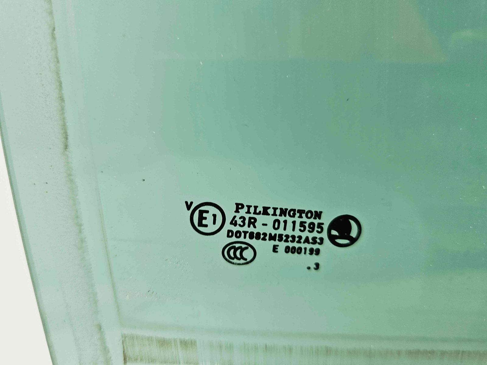 Geam usa dreapta spate Skoda Yeti (5L) [Fabr 2009-2020] OEM - imagine 2