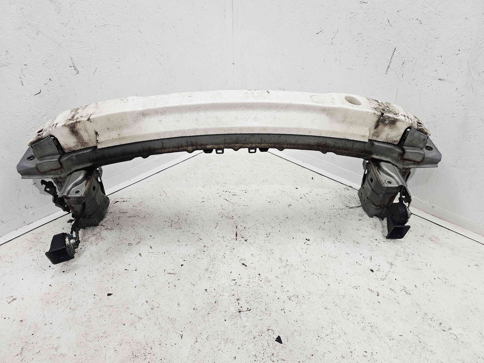 Armatura bara fata MAZDA 3 II Hatchback Facelift [Fabr 2011-2013] OEM - imagine 3