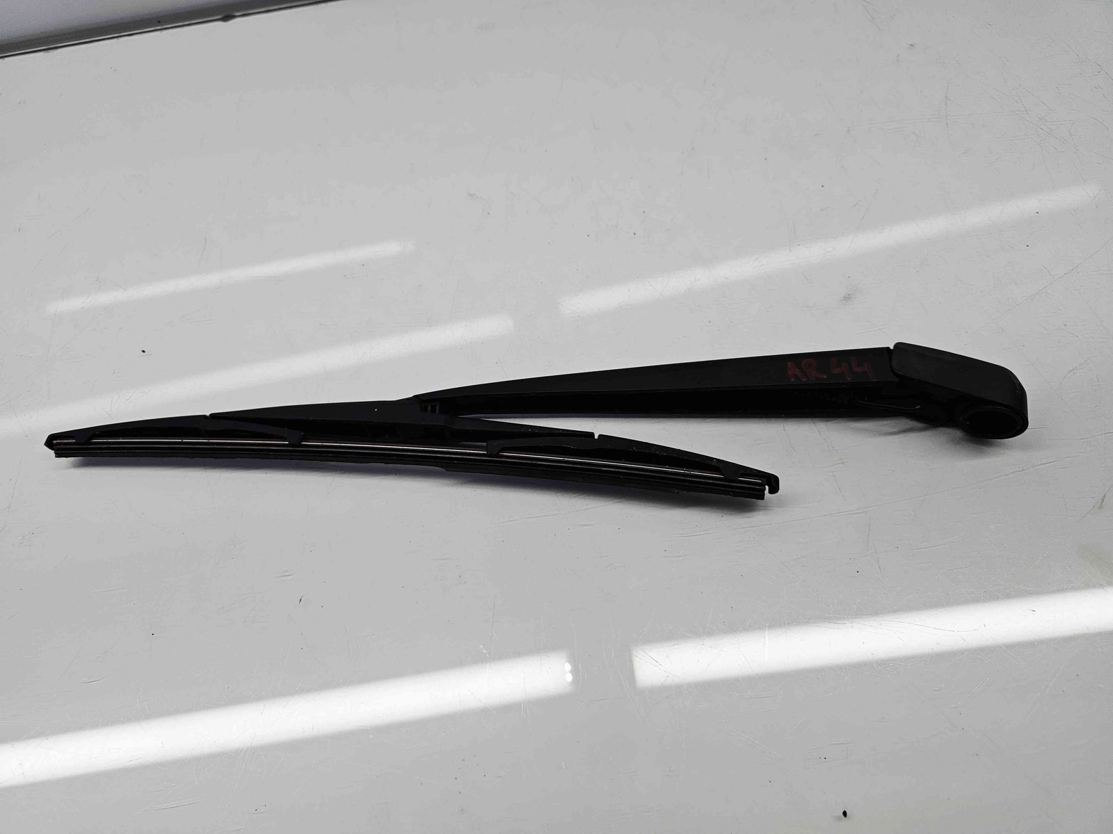 Brat stergator haion MAZDA CX-5 (KE) [Fabr 2011-2016] OEM - imagine 2