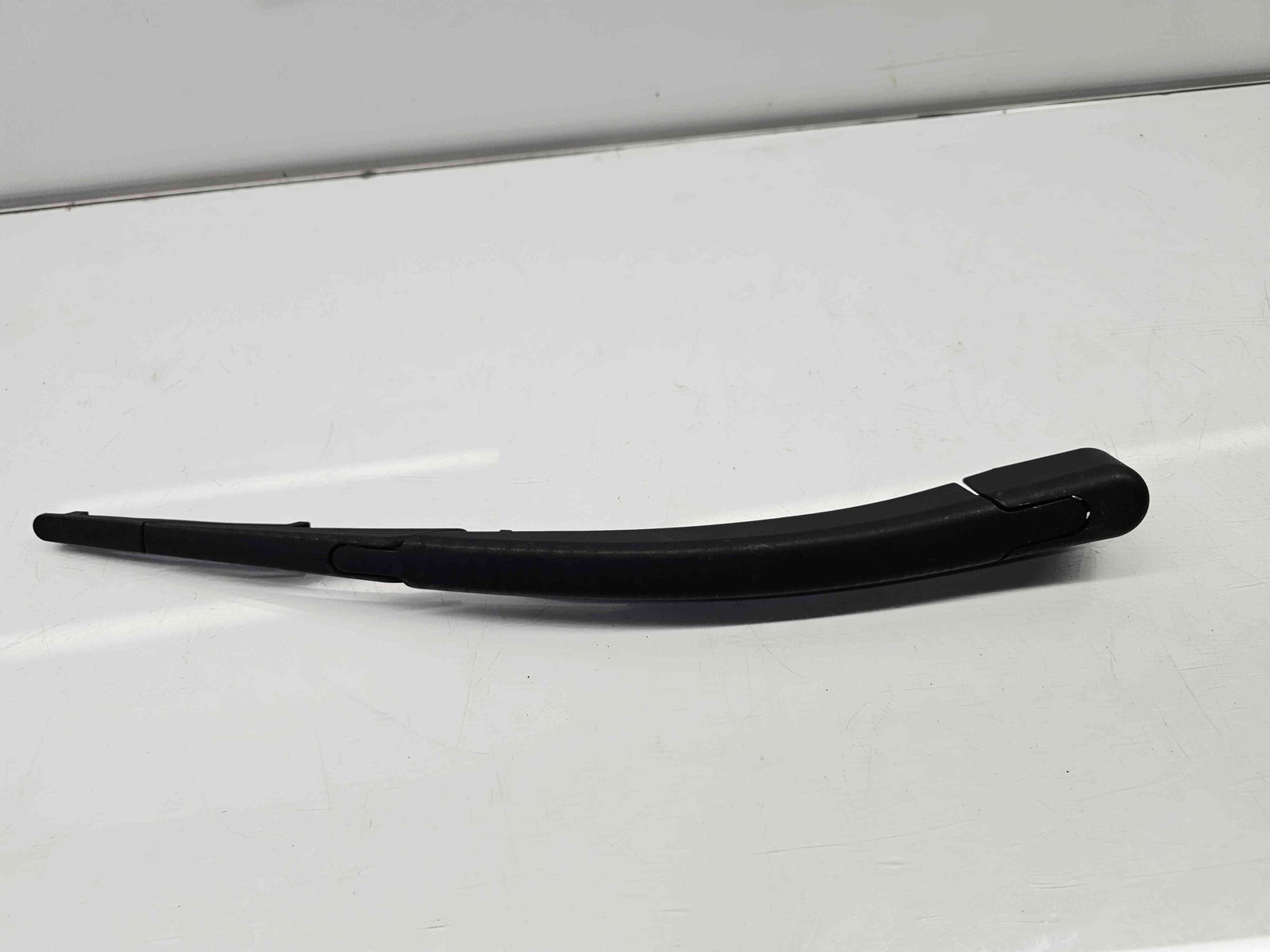 Brat stergator haion Ford Fiesta 6 facelift [Fabr 2008-2019] OEM - imagine 2