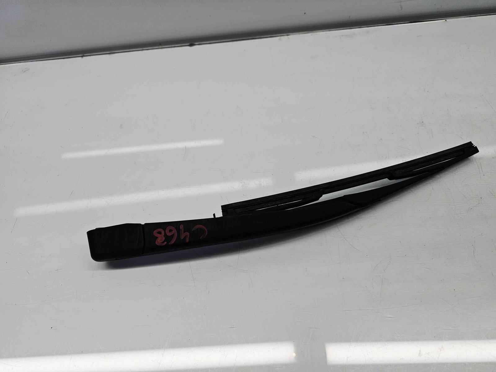 Brat stergator haion Ford Fiesta 6 facelift [Fabr 2008-2019] OEM - imagine 4