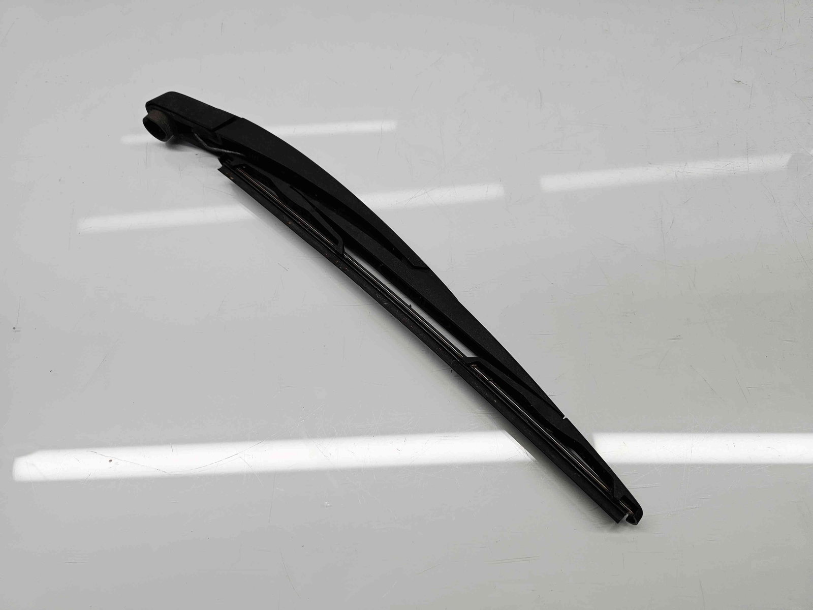 Brat stergator haion Renault Megane 3 [Fabr 2008-2015] Facelift OEM - imagine 4