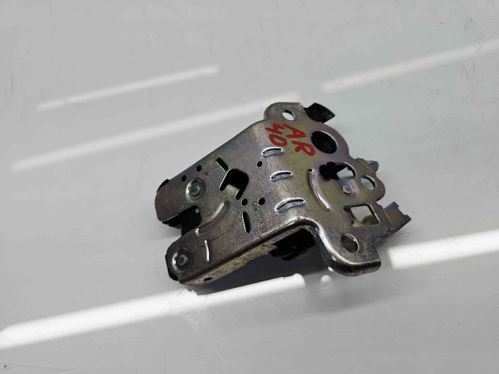 Broasca haion Skoda Octavia 3 Combi (5E5) [Fabr 2012-prezent] 8R0827505A - imagine 5