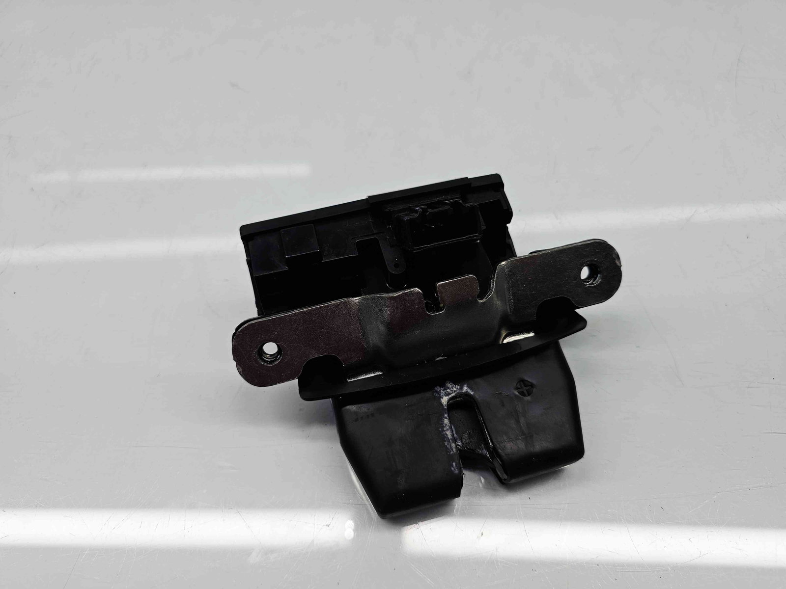 Broasca haion Ford Fiesta 6 facelift [Fabr 2008-2019] 8A61-A442A66-BE - imagine 4