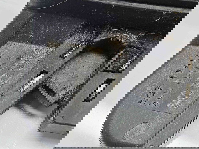 Broasca haion Volkswagen Golf 6 (5K1) [Fabr 2009-2013] 5K0827505A