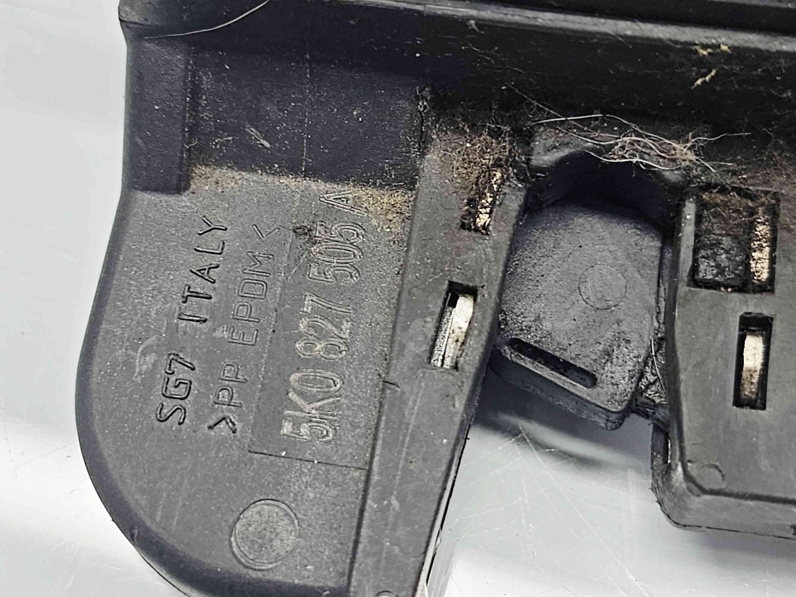 Broasca haion Volkswagen Golf 6 (5K1) [Fabr 2009-2013] 5K0827505A - imagine 2