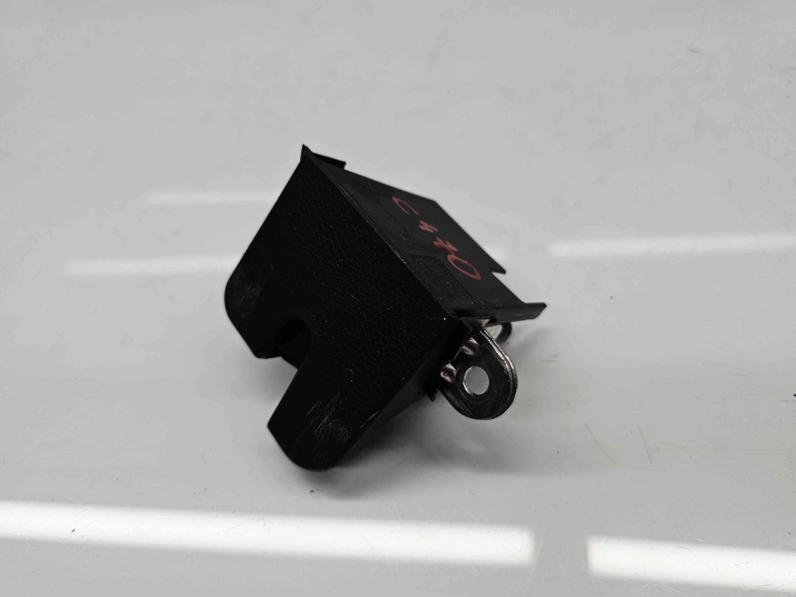 Broasca haion Volkswagen Golf 6 (5K1) [Fabr 2009-2013] 5K0827505A - imagine 5