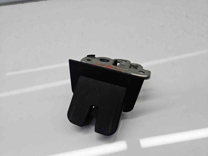 Broasca haion Audi A3 Sportback (8PA) [Fabr 2004-2013] Facelift 8P4827520B