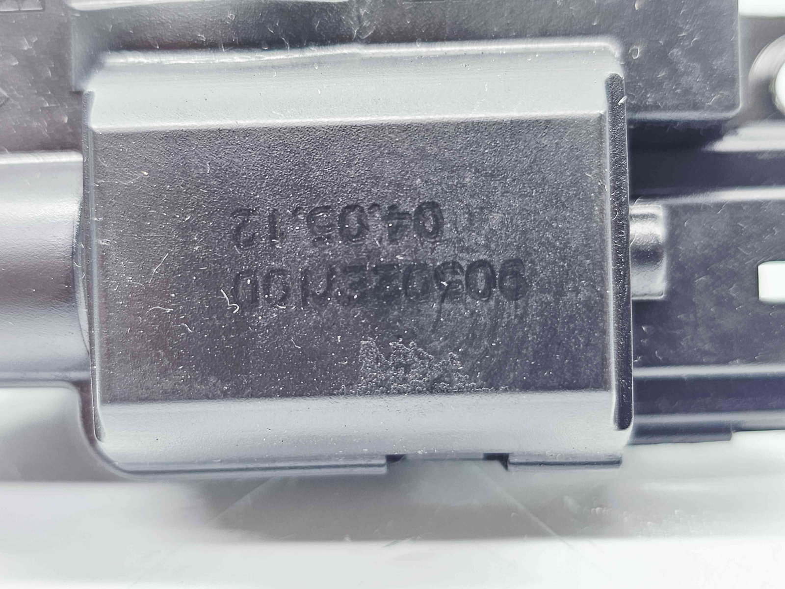 Broasca haion Nissan Qashqai [Fabr 2007-2014] Facelift 90502EY10D - imagine 3