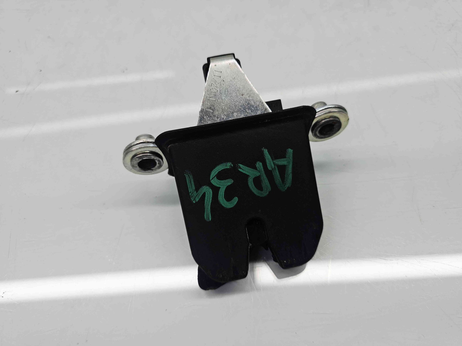 Broasca haion Skoda Octavia 2 Combi (1Z5) [Fabr 2004-2013] Facelift 1Z5827501E - imagine 6