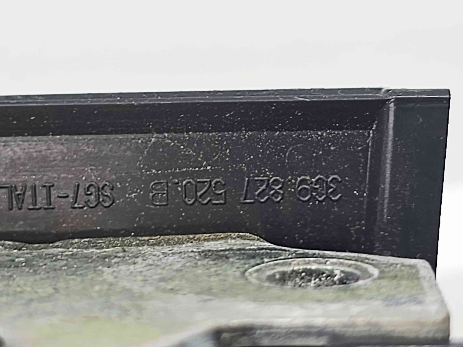 Broasca haion Volkswagen Passat B8 Variant (3G5) [Fabr 2015-prezent] 3G9817520B - imagine 3