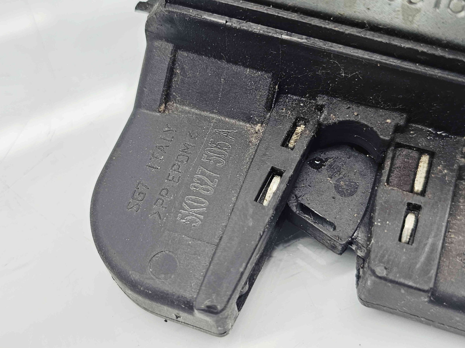 Broasca haion Volkswagen Golf 6 (5K1) [Fabr 2009-2013] 5K0827505A - imagine 2