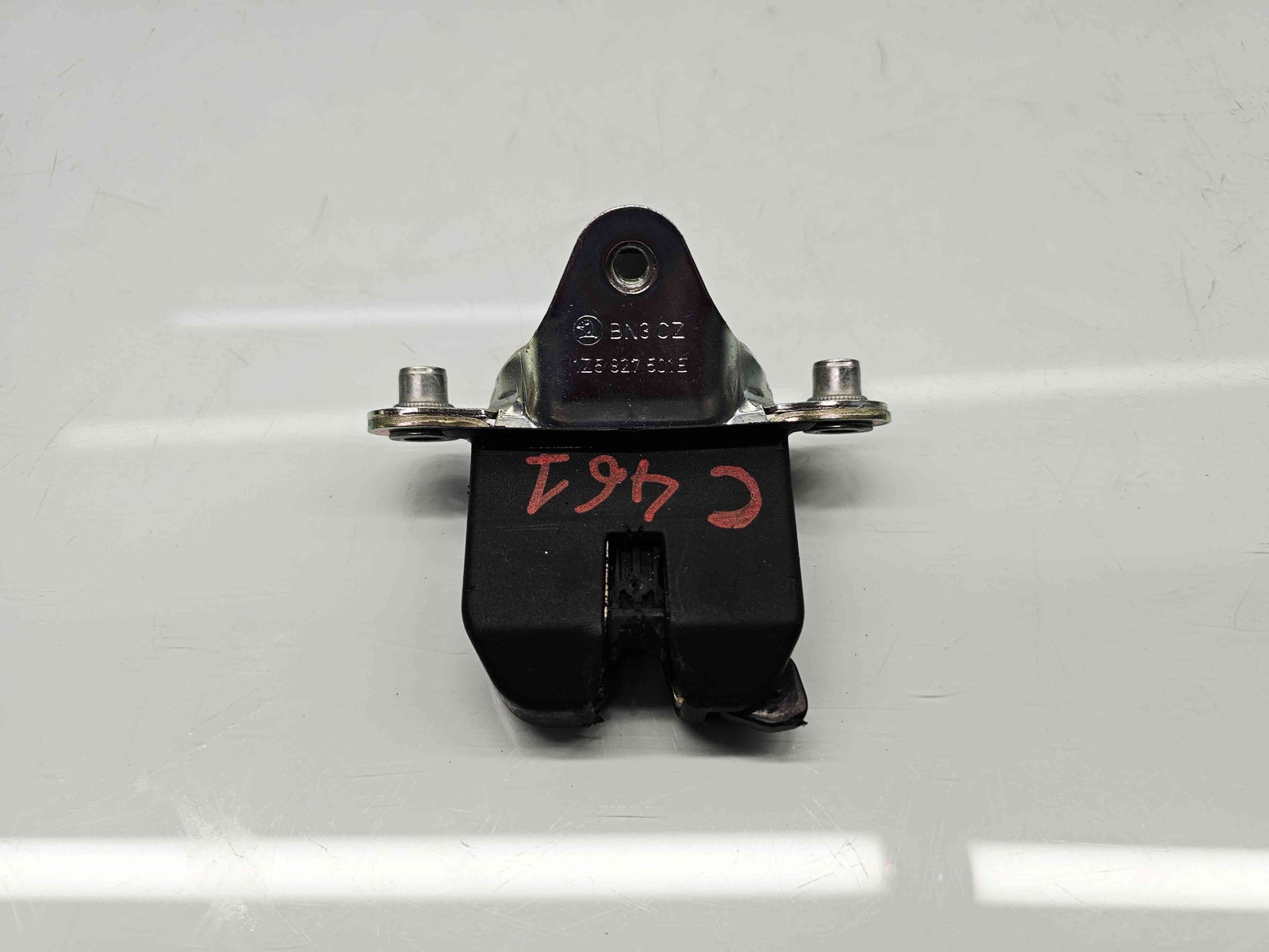 Broasca haion Skoda Octavia 2 Combi (1Z5) [Fabr 2004-2013] Facelift 1Z5827501E - imagine 1