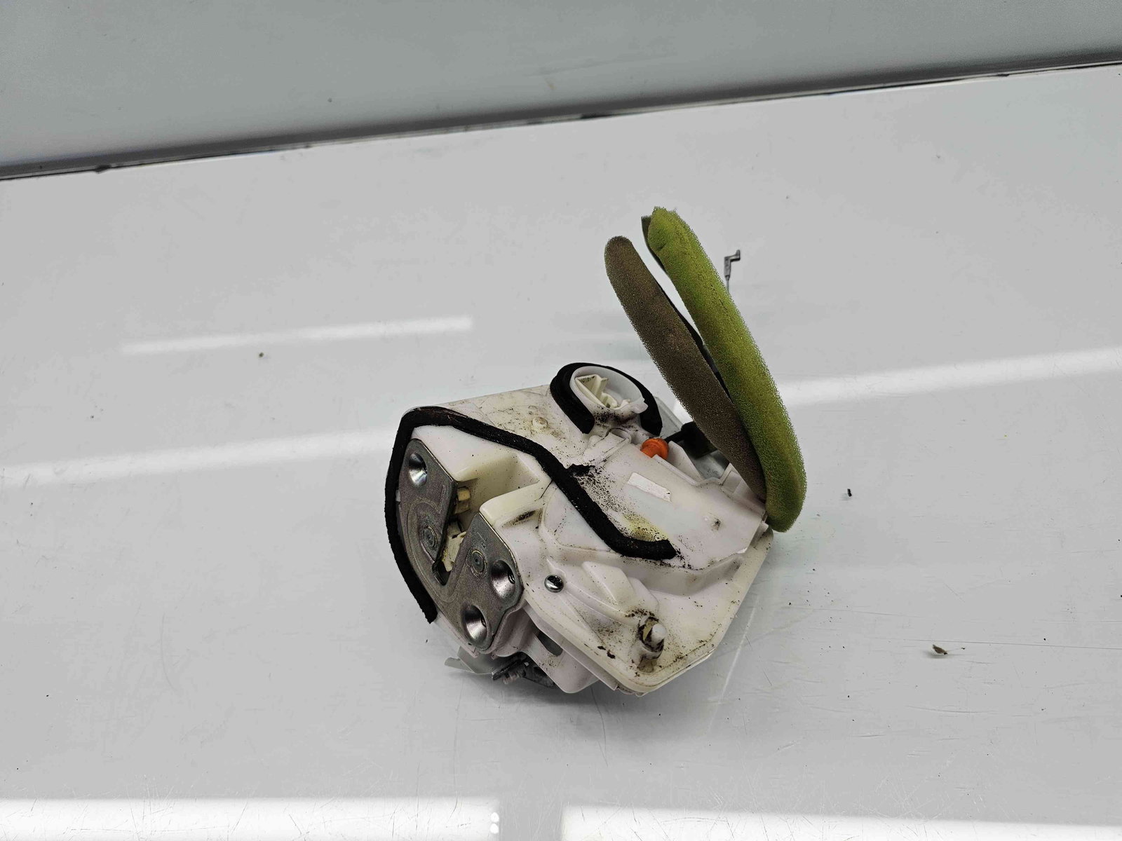 Broasca usa stanga spate MAZDA CX-5 (KE) [Fabr 2011-2016] OEM - imagine 2