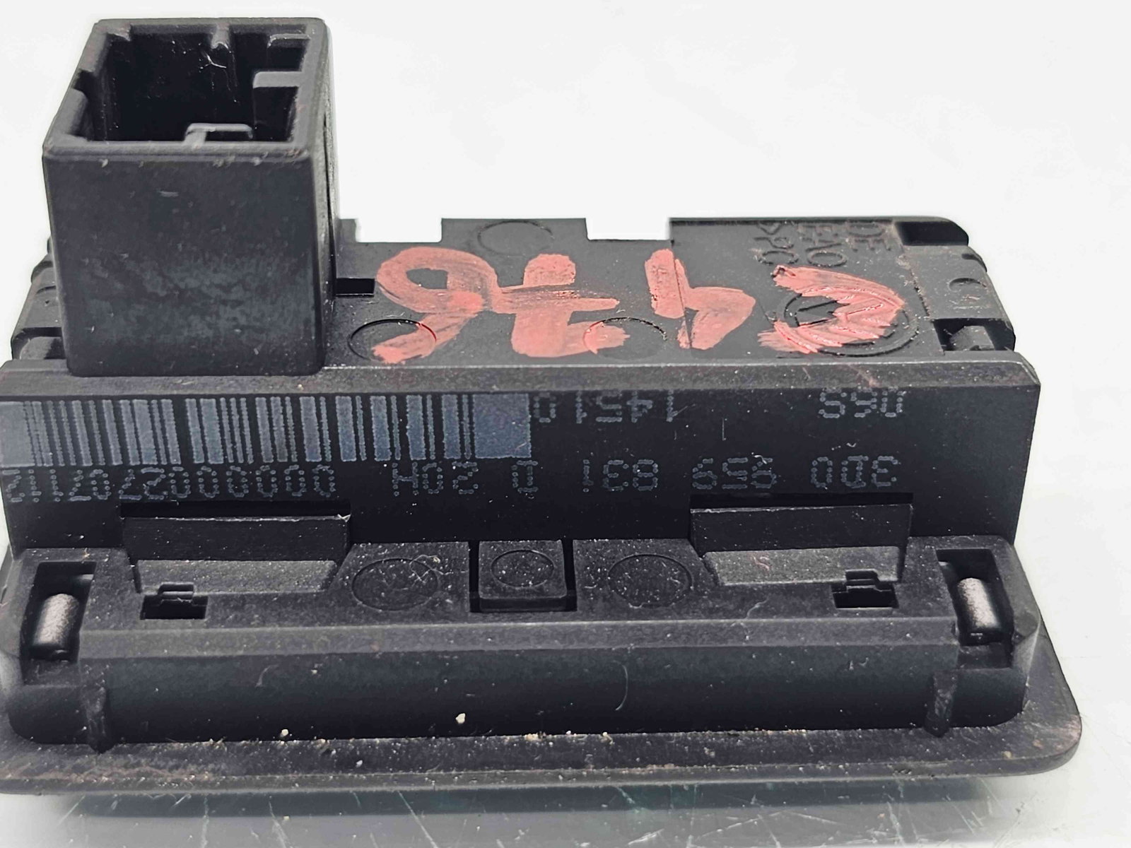 Buton deschidere portbagaj Audi Q7 (4LB) [Fabr 2006-2014] Facelift 3D0959831D - imagine 4