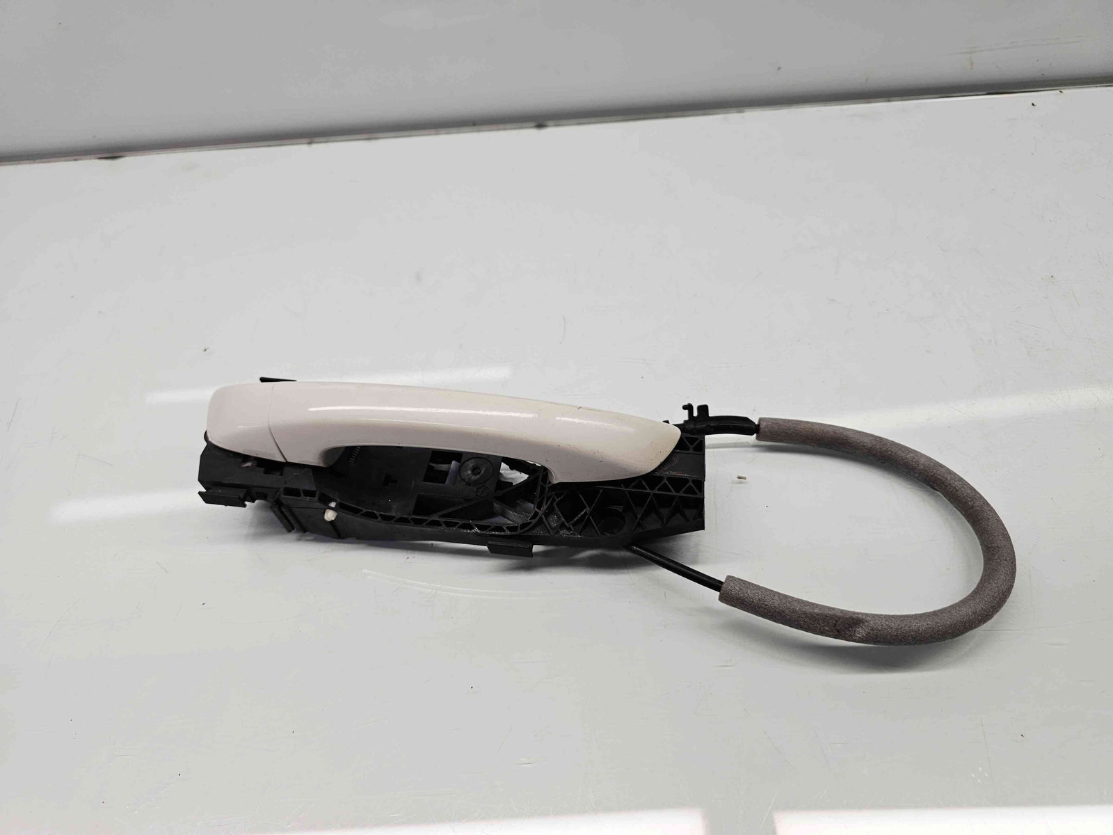 Maner usa dreapta spate Volkswagen Golf 6 (5K1) GTD [Fabr 2009-2013] LB9A - imagine 1