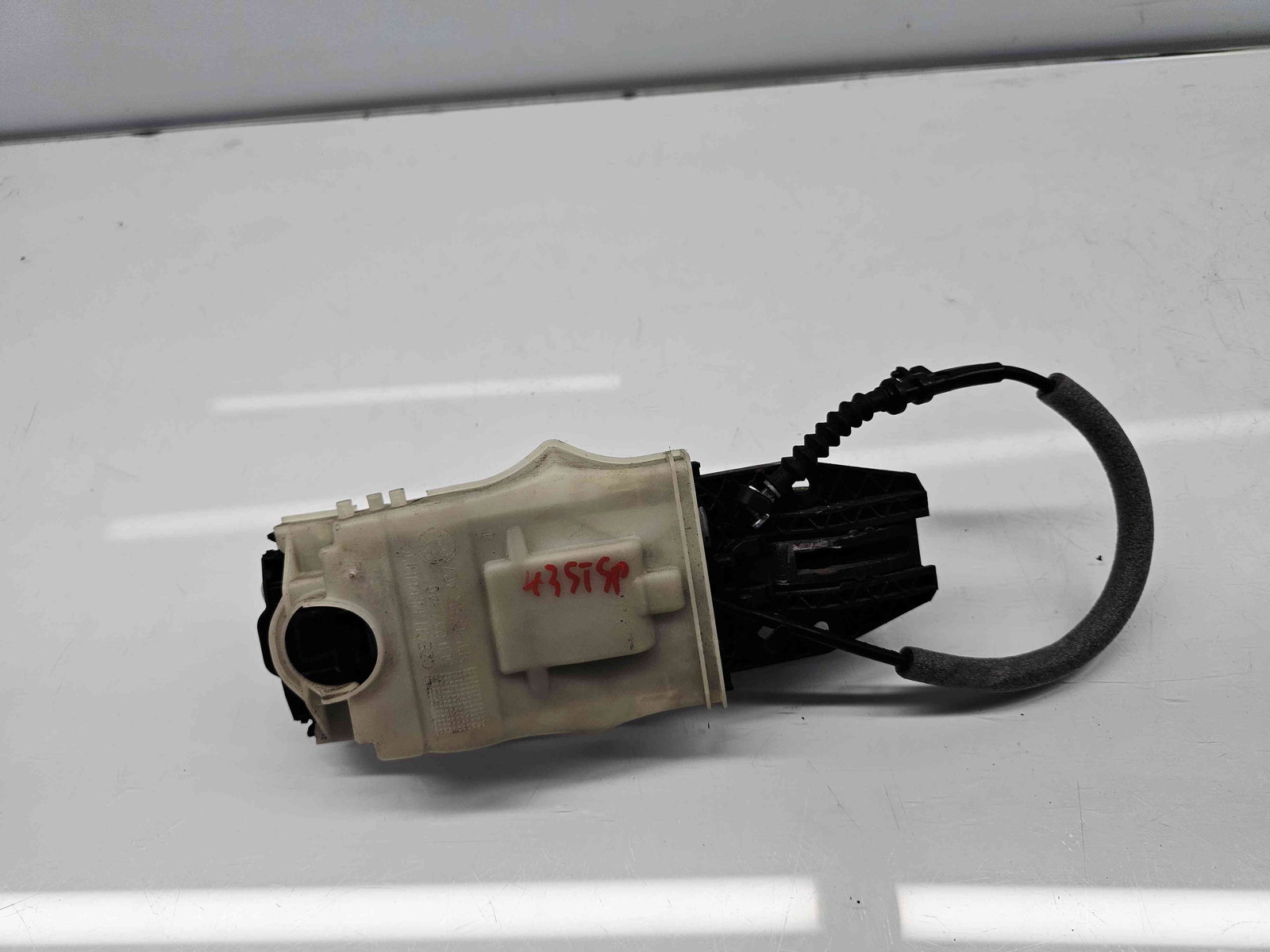 Maner usa stanga spate Skoda Superb II Combi (3T5) [Fabr 2009-2015] LF9E - imagine 3