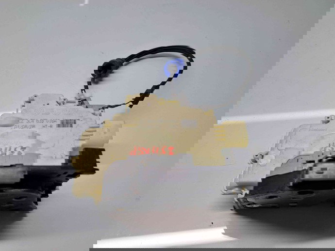 Broasca usa dreapta spate Volkswagen Tiguan (5N) [Fabr 2007-2016] 3C4839016A