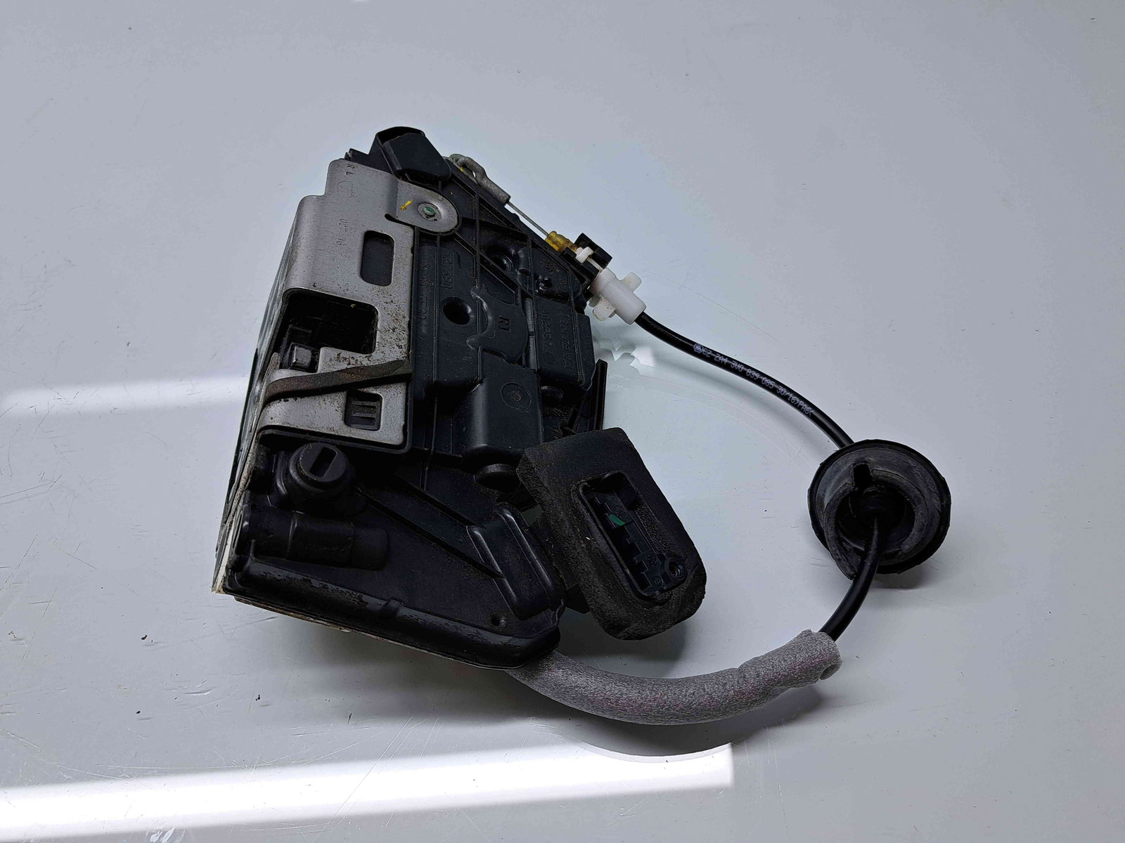 Broasca usa dreapta spate Skoda Superb III Combi (3V5) [Fabr 2015-2024] 6V0839016B - imagine 4