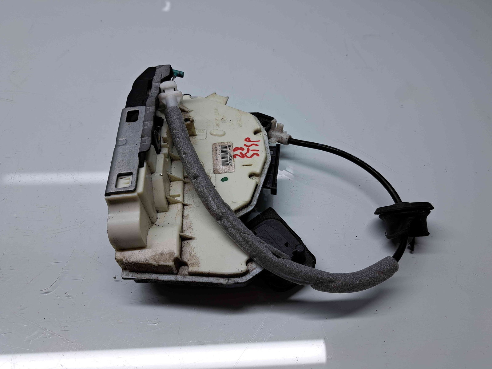 Broasca usa stanga spate Skoda Superb III Combi (3V5) [Fabr 2015-2024] 6V0839015B - imagine 2