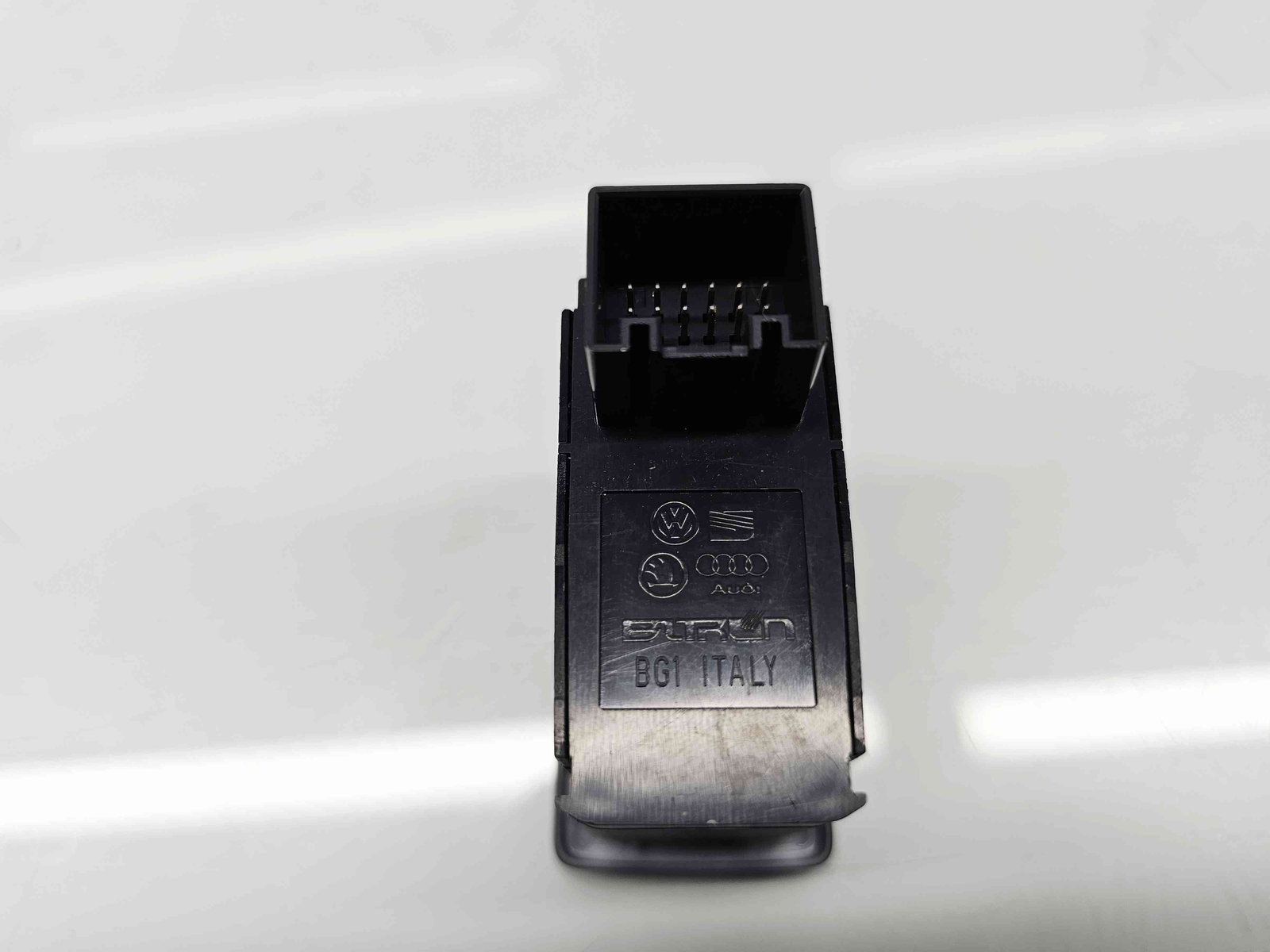 Buton frana de mana Volkswagen Passat B8 Variant (3G5) [Fabr 2015-prezent] 3G0927225 - imagine 4