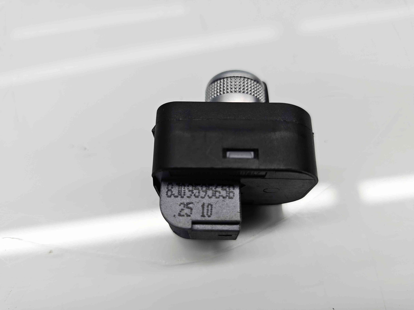 Buton reglaj oglinzi Audi TT (8J3) [Fabr 2006-2013] 8J095965B - imagine 4