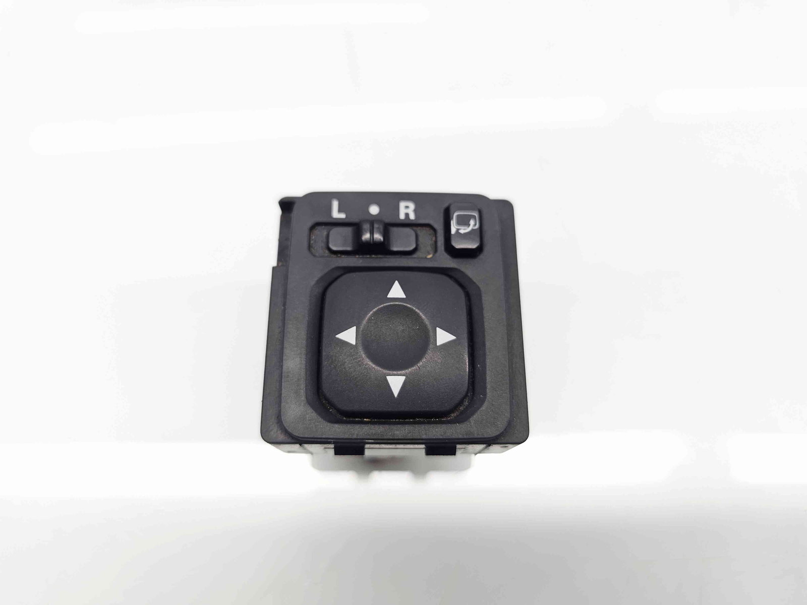 Buton reglaj oglinzi SUZUKI Vitara (LY) [Fabr 2015-prezent] OEM - imagine 1