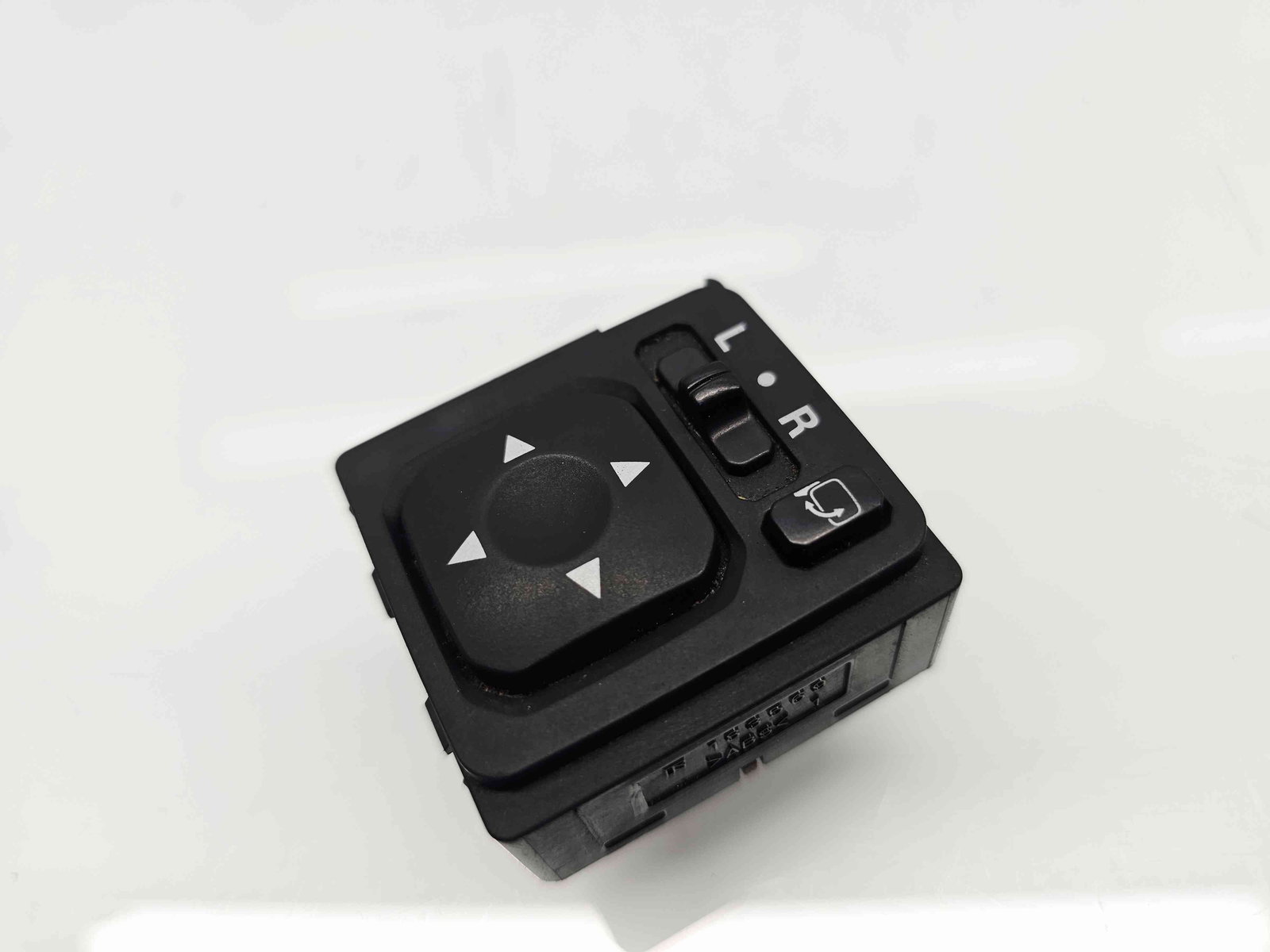 Buton reglaj oglinzi SUZUKI Vitara (LY) [Fabr 2015-prezent] OEM - imagine 2