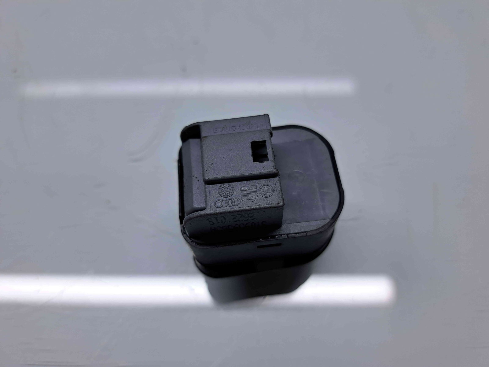 Buton reglaj oglinzi Skoda Superb II Combi (3T5) [Fabr 2009-2015] 3T0959565A - imagine 4